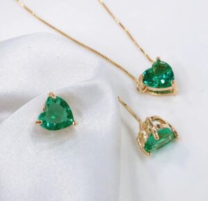 Esmeralda Verde beleza natural e renovação